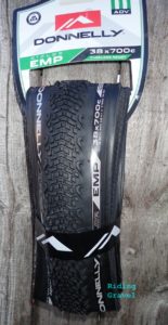 The Donnelly EMP 700c X 38mm tire