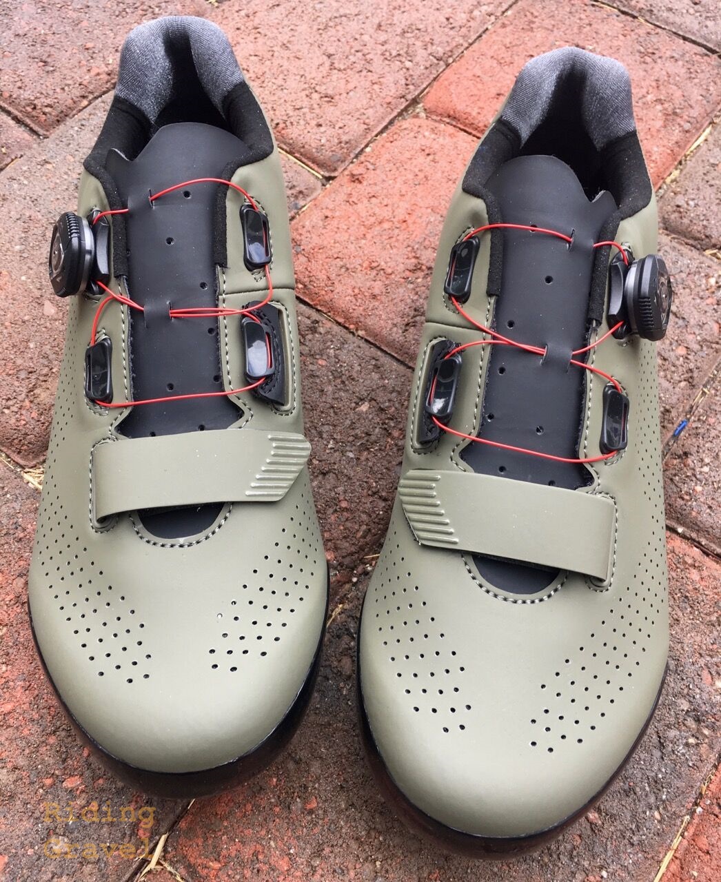 Giant Charge Elite Shoes: Quick Review 