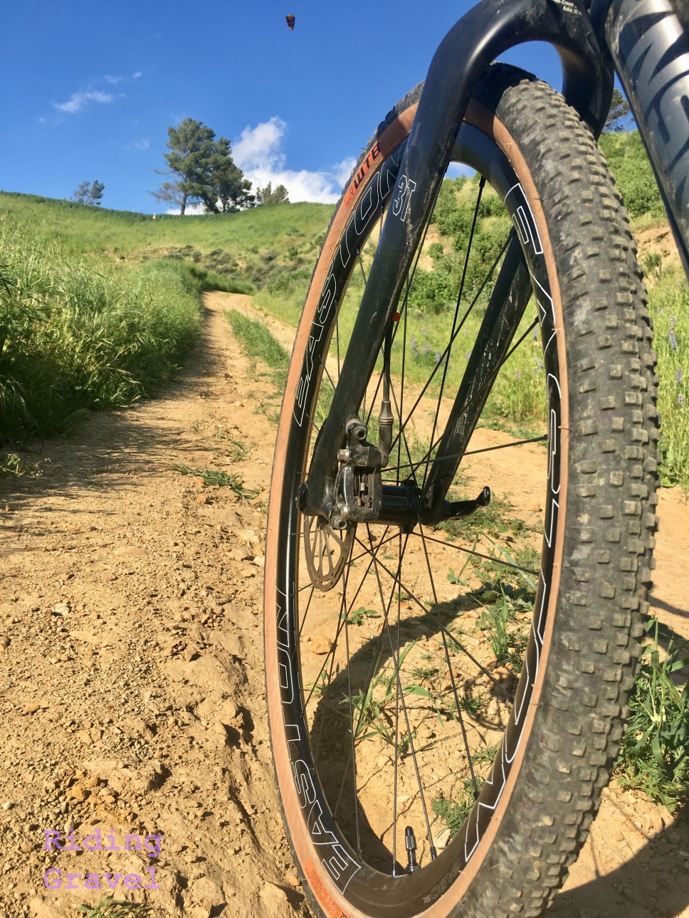 Sale > gravel touring tires > in stock